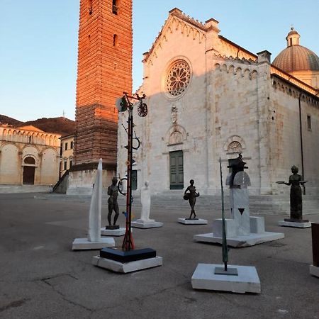 Art Hotel Pietrasanta Exterior photo