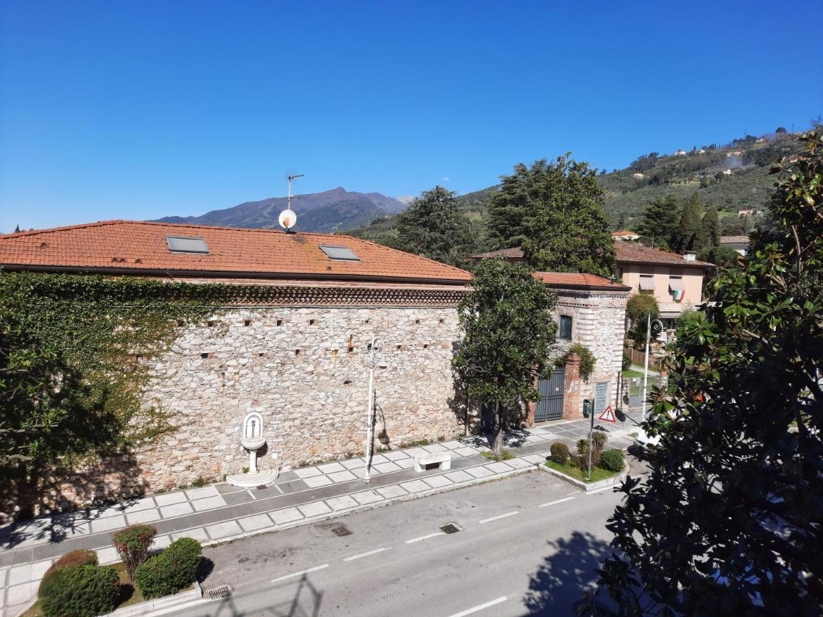 Art Hotel Pietrasanta Exterior photo