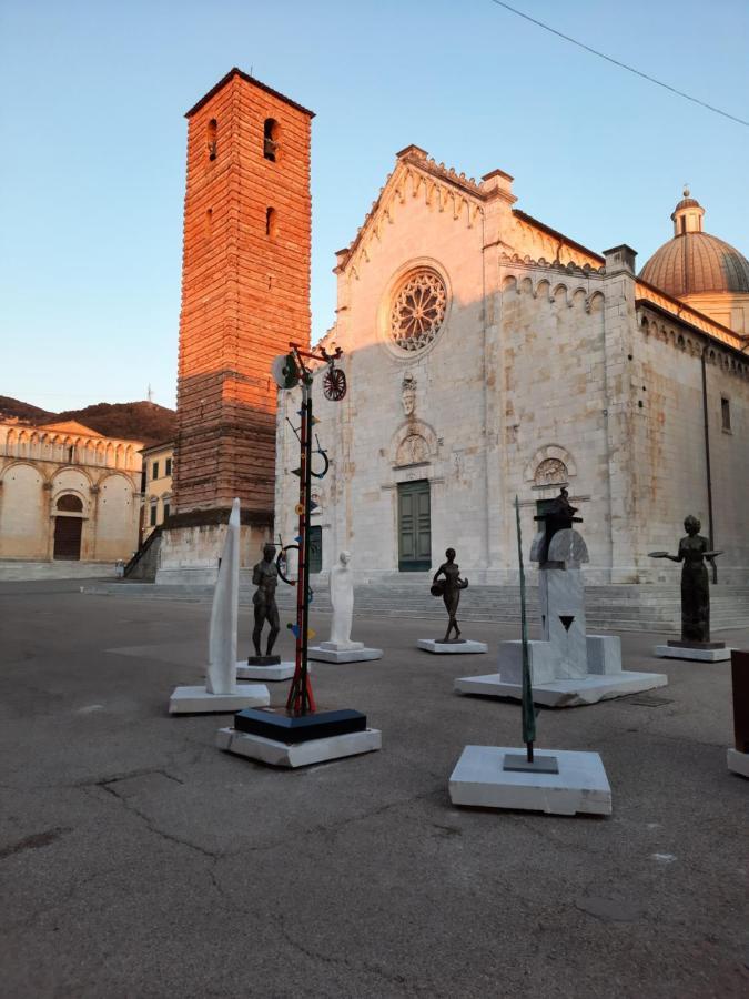 Art Hotel Pietrasanta Exterior photo