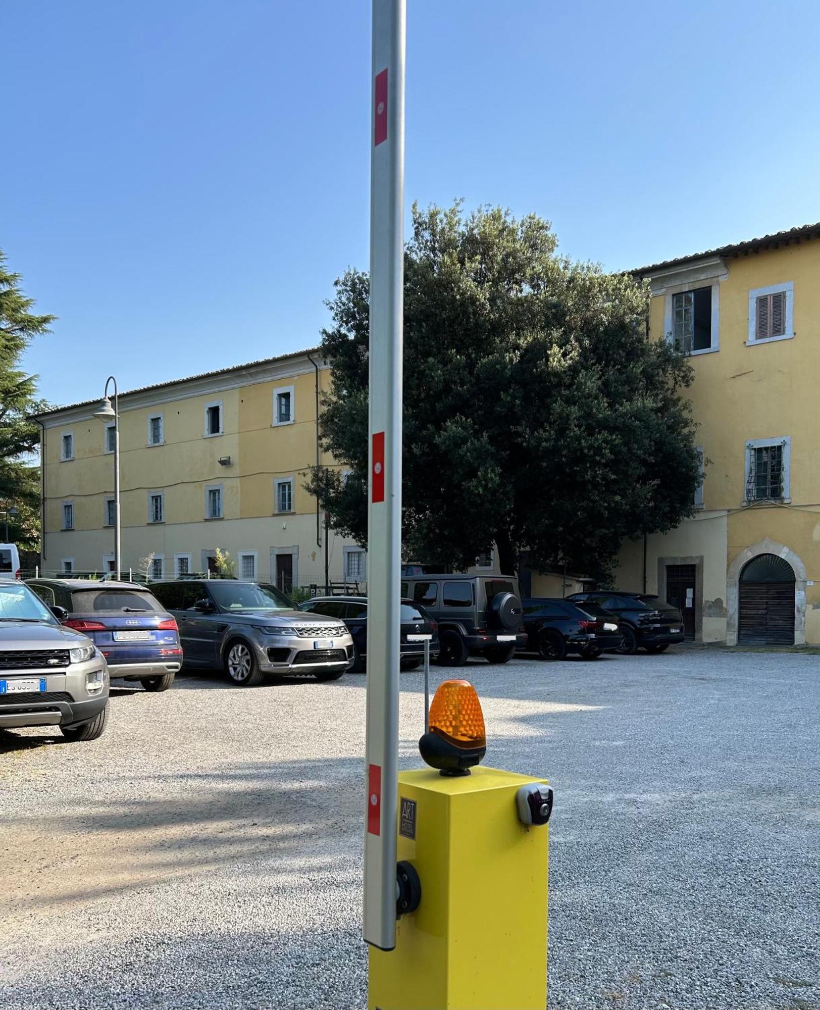 Art Hotel Pietrasanta Exterior photo